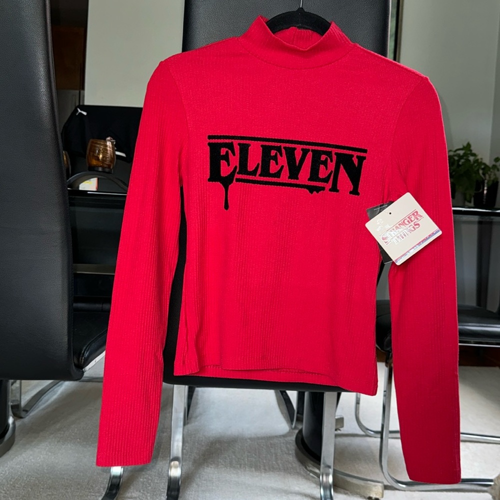 NWT. Stranger Things red turtle neck . Size Small - Picture 1 of 6